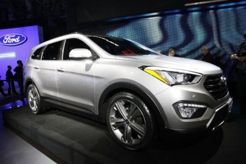 Xe Santa Fe thế hệ mới có cả bản 5 chỗ và 7 chỗ