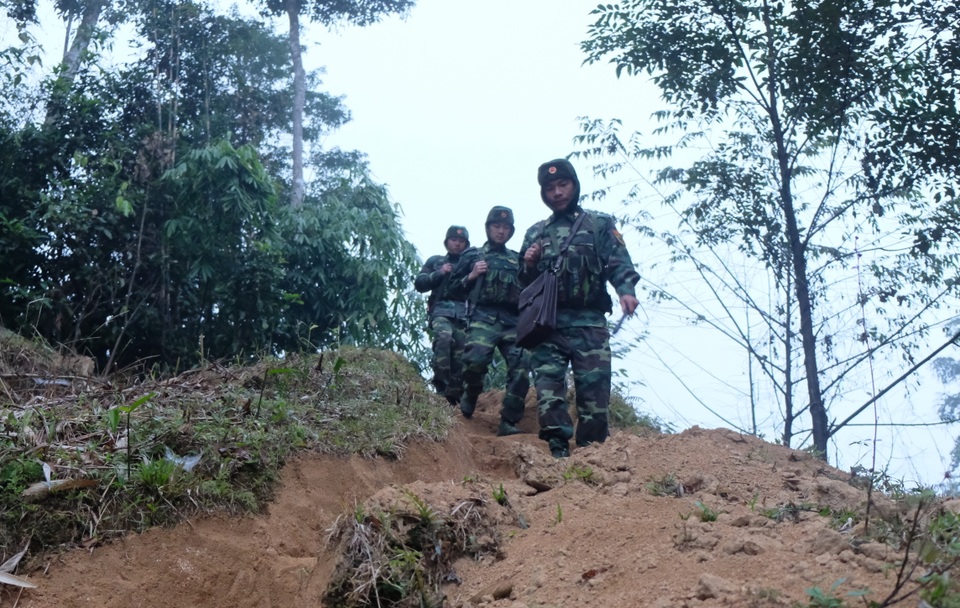 Dầm mình trong giá rét âm độ, lính biên phòng Tết này ở lại biên cương - 2 Dầm mình trong giá rét âm độ, lính biên phòng Tết này ở lại biên cương - 2