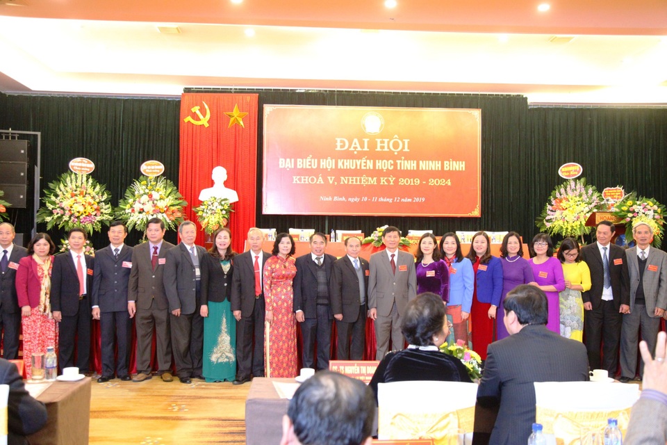 Hội Khuyến học Ninh Bình phát huy truyền thống, vươn lên trong thời đại công nghệ 4.0 - 6 Hội Khuyến học Ninh Bình phát huy truyền thống, vươn lên trong thời đại công nghệ 4.0 - 6