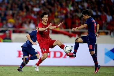 HLV Park Hang Seo đón tin vui từ tiền vệ Tuấn Anh