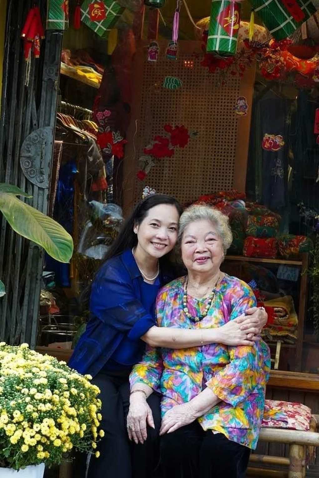 NSƯT Lê Mai bị ốm, tóc rụng và giảm gần 10kg - 1 NSƯT Lê Mai bị ốm, tóc rụng và giảm gần 10kg - 1