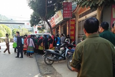 Nghi án thiếu nữ chết trong thế treo cổ tại nhà chủ tịch thị trấn