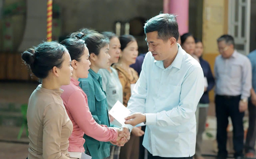 ស្រាវជ្រាវផ្តល់សិទ្ធិឲ្យប្រធានឃុំក្នុងការសម្រេចលើបុគ្គលិកអប់រំ - ២ Nghiên cứu ủy quyền cho chủ tịch xã quyết định nhân sự giáo dục - 2