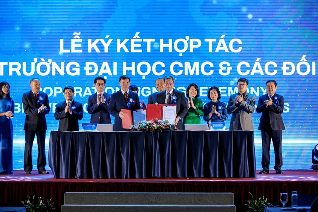 Đào tạo vi mạch bán dẫn: Cần hợp tác chặt chẽ giữa nhà trường với doanh nghiệp - 3 Đào tạo vi mạch bán dẫn: Cần hợp tác chặt chẽ giữa nhà trường với doanh nghiệp - 3