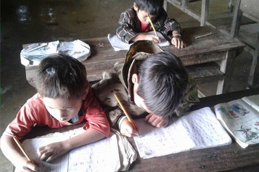 Nhà báo Trần Đăng Tuấn: Với giáo viên vùng cao, chuyện bỏ biên chế chỉ nói đến cũng không nên