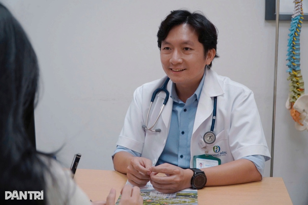 Vì sao hội trường bùng nổ khi nữ bác sĩ nội trú chọn ngành Nội tim mạch? - 2