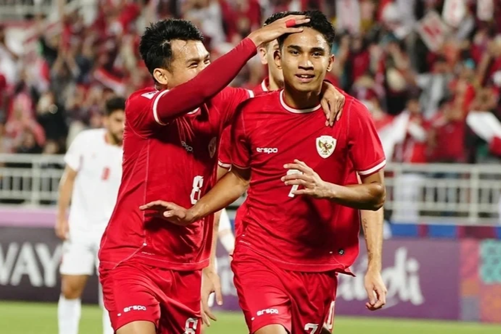 U23 Malaysia eliminates many naturalized players, coach unexpectedly predicts championship team - 2 U23 Malaysia loại nhiều cầu thủ nhập tịch, HLV dự đoán bất ngờ đội vô địch - 2