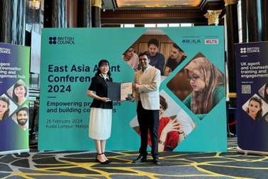 Du học 10 Global nhận chứng chỉ đào tạo nghiệp vụ tư vấn từ Hội đồng Anh