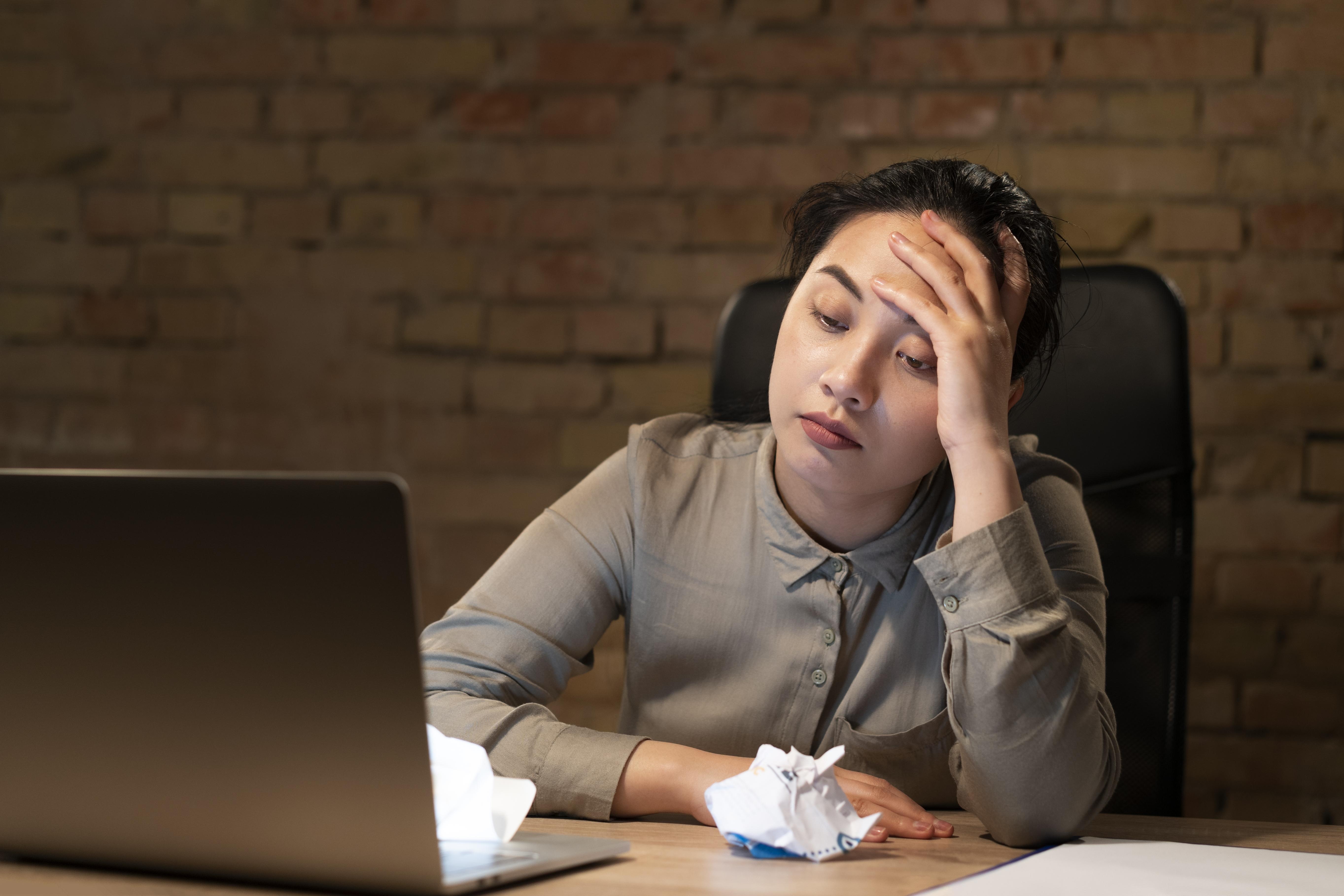 Cán bộ nghỉ việc sang làm tư nhân, sốc vì phải quyết nhanh, làm ngay Cán bộ nghỉ việc sang làm tư nhân, sốc vì phải quyết nhanh, làm ngay