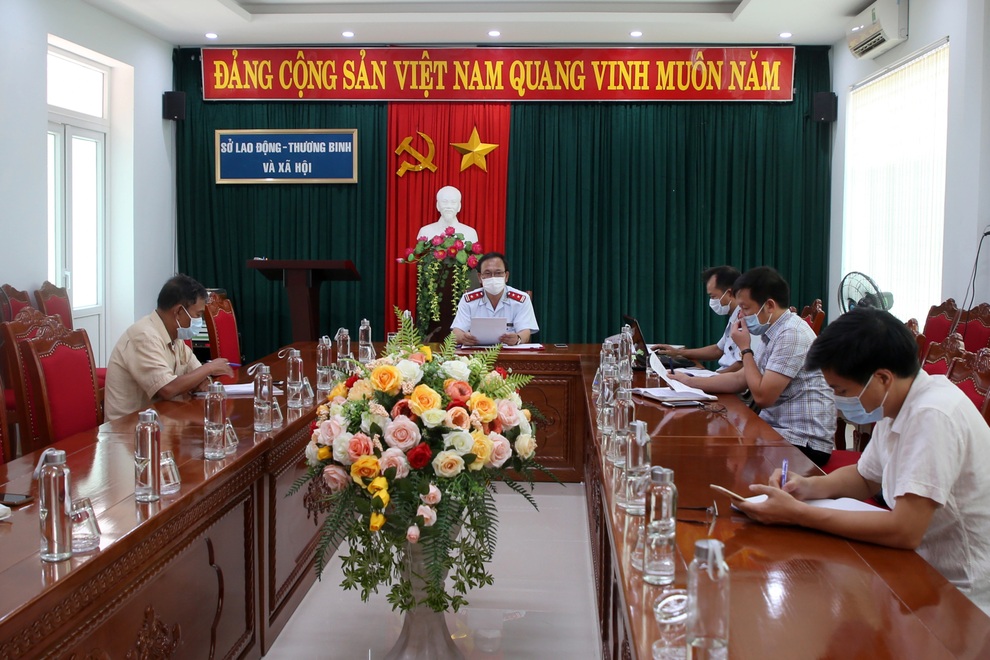 Công nhân bị tai nạn lao động, phát hiện doanh nghiệp mắc nhiều sai phạm - 1 Công nhân bị tai nạn lao động, phát hiện doanh nghiệp mắc nhiều sai phạm - 1