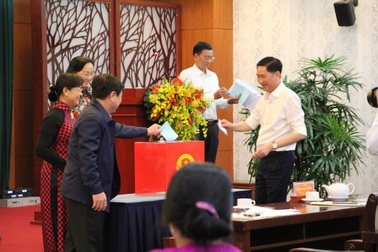 TPHCM: Bầu bổ sung nhiều nhân sự HĐND, UBND thành phố