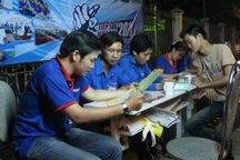 “Trực chiến” ngày đêm tiếp sức cho sĩ tử