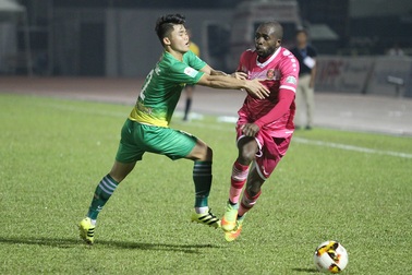 “Chung kết ngược” ở sân Cần Thơ