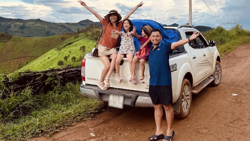 Cặp đôi Việt lái ô tô đưa con đi xuyên Đông Dương: 45 ngày, gần 11.000km - 2 Cặp đôi Việt lái ô tô đưa con đi xuyên Đông Dương: 45 ngày, gần 11.000km - 2
