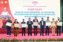 Phóng viên Dân trí được tặng Bằng khen về hoạt động nhân ái, an sinh xã hội