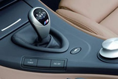 Tìm hiểu hộp số bán tự động đầu tiên của BMW 