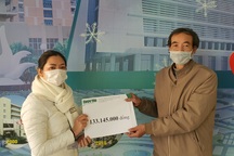 Con trai qua đời, người cha đem tiền được hỗ trợ ủng hộ bệnh nhân nghèo