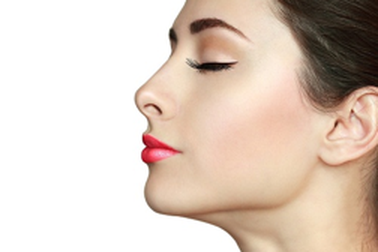 Căng da trắng hồng bằng chỉ vàng 24K