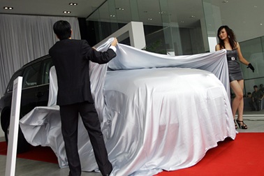Volkswagen mở showroom tại Việt Nam
