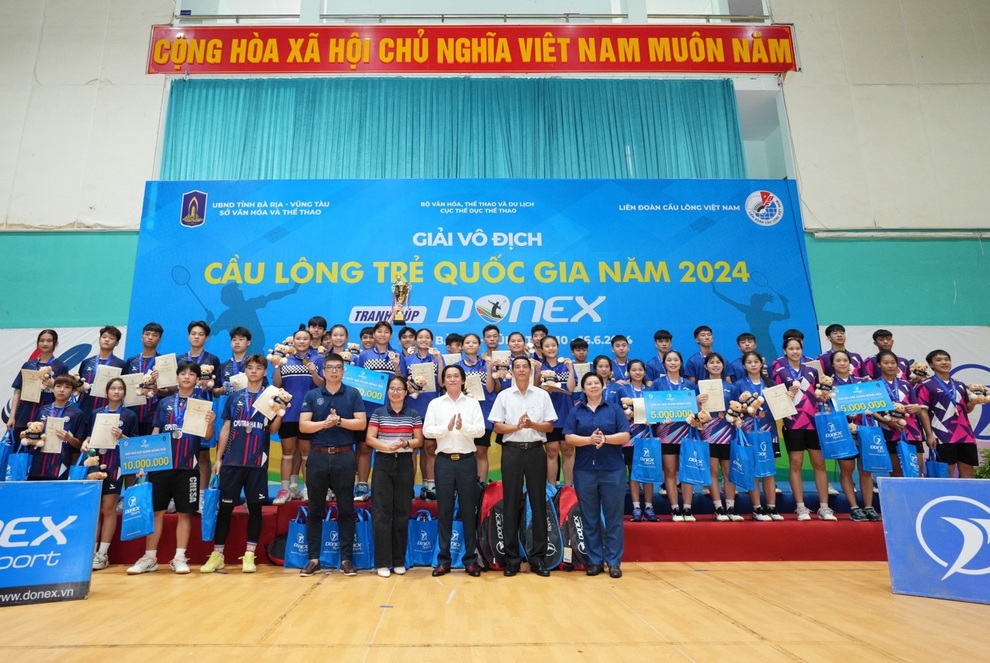 Giải cầu lông trẻ Quốc gia 2024 kết thúc thành công - 1 Giải cầu lông trẻ Quốc gia 2024 kết thúc thành công - 1