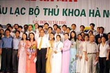 Ra mắt CLB Thủ khoa Hà Nội