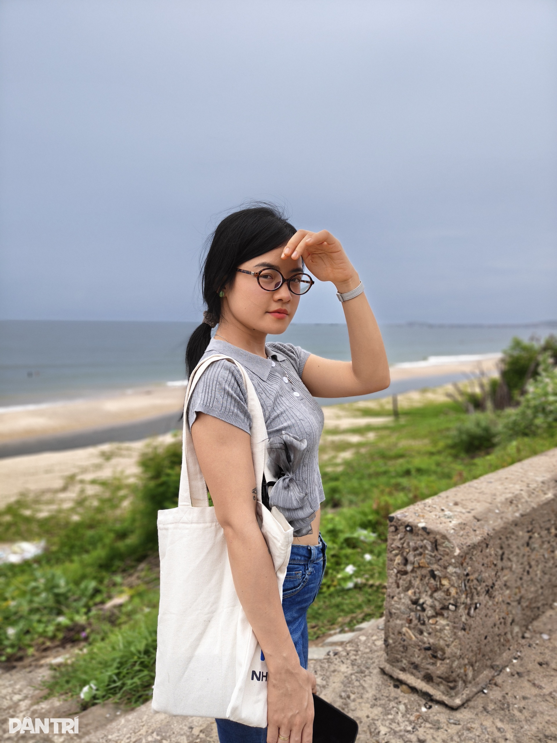 realme 15 Pro: Hiệu suất tốt, AI đa dạng nhưng thiết kế cần cải thiện - 22 realme 15 Pro: Hiệu suất tốt, AI đa dạng nhưng thiết kế cần cải thiện - 22