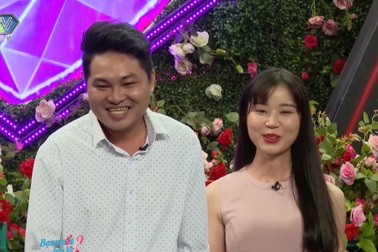 Lần đầu gặp, chàng trai Vĩnh Long tự tin hôn má cô gái Hà Nội dễ thương