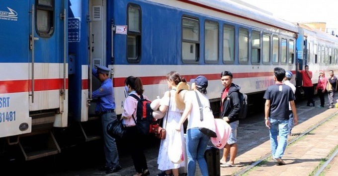 Chạy lại hằng ngày đôi tàu SE5/SE6 Hà Nội – TP Hồ Chí Minh từ ngày 4/3 - Ảnh 1. Chạy lại hằng ngày đôi tàu SE5/SE6 Hà Nội – TP Hồ Chí Minh từ ngày 4/3 - Ảnh 1.