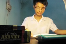 Niềm vui lẫn nước mắt của tân thủ khoa 30/30 điểm