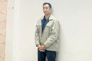 Bắt giữ một giám đốc lừa 2 người ở Hà Nội góp 12 tỷ đồng mua đất
