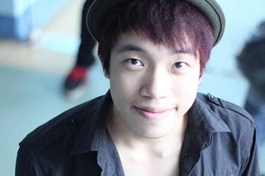 Chàng trai có tài giả giọng 10 ca sĩ gây "sốt" trên mạng