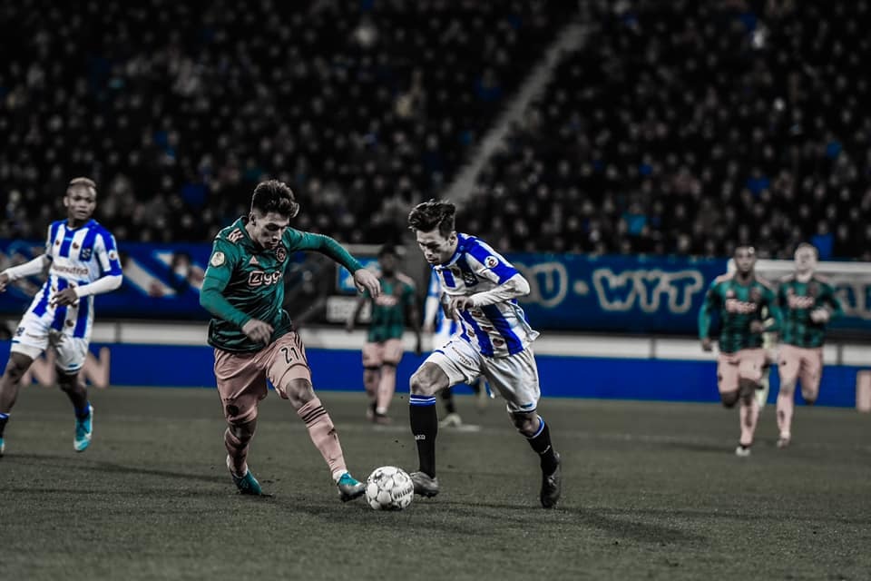 Heerenveen gục ngã trước Ajax trên sân nhà - 2 Heerenveen gục ngã trước Ajax trên sân nhà - 2