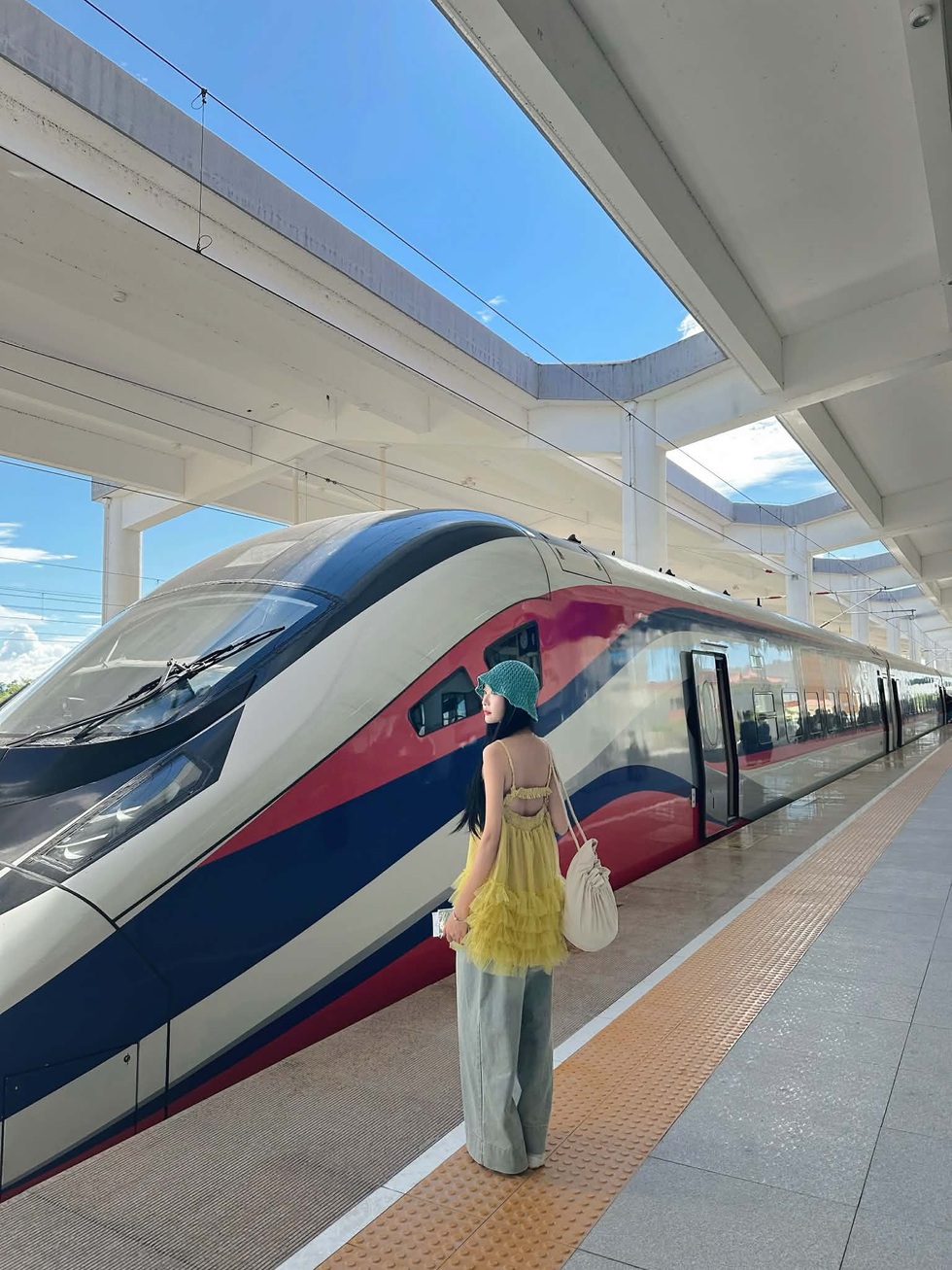 En 7-dagers tur til Laos for bare 10 millioner VND: En vietnamesisk jente forelsker seg i en rekke overraskende billige opplevelser - 10 Đi Lào 7 ngày chỉ tốn 10 triệu, cô gái Việt mê loạt trải nghiệm rẻ bất ngờ - 10