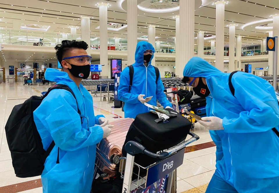 Các tuyển thủ Việt Nam nói gì sau khi đến UAE? - 5 Các tuyển thủ Việt Nam nói gì sau khi đến UAE? - 5