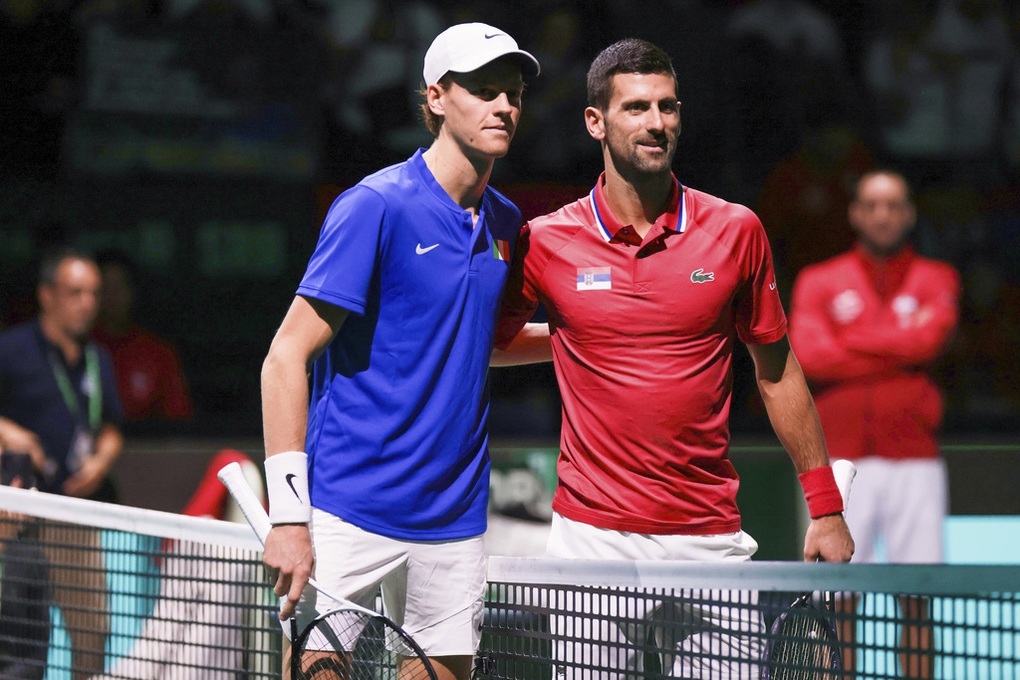 Djokovic được nhắc nhở về thách thức từ Alcaraz, Sinner và Rune - 1 Djokovic được nhắc nhở về thách thức từ Alcaraz, Sinner và Rune - 1