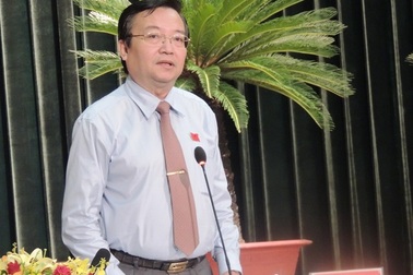 Nghị trường “nóng” vì lệnh cấm dạy thêm trong nhà trường