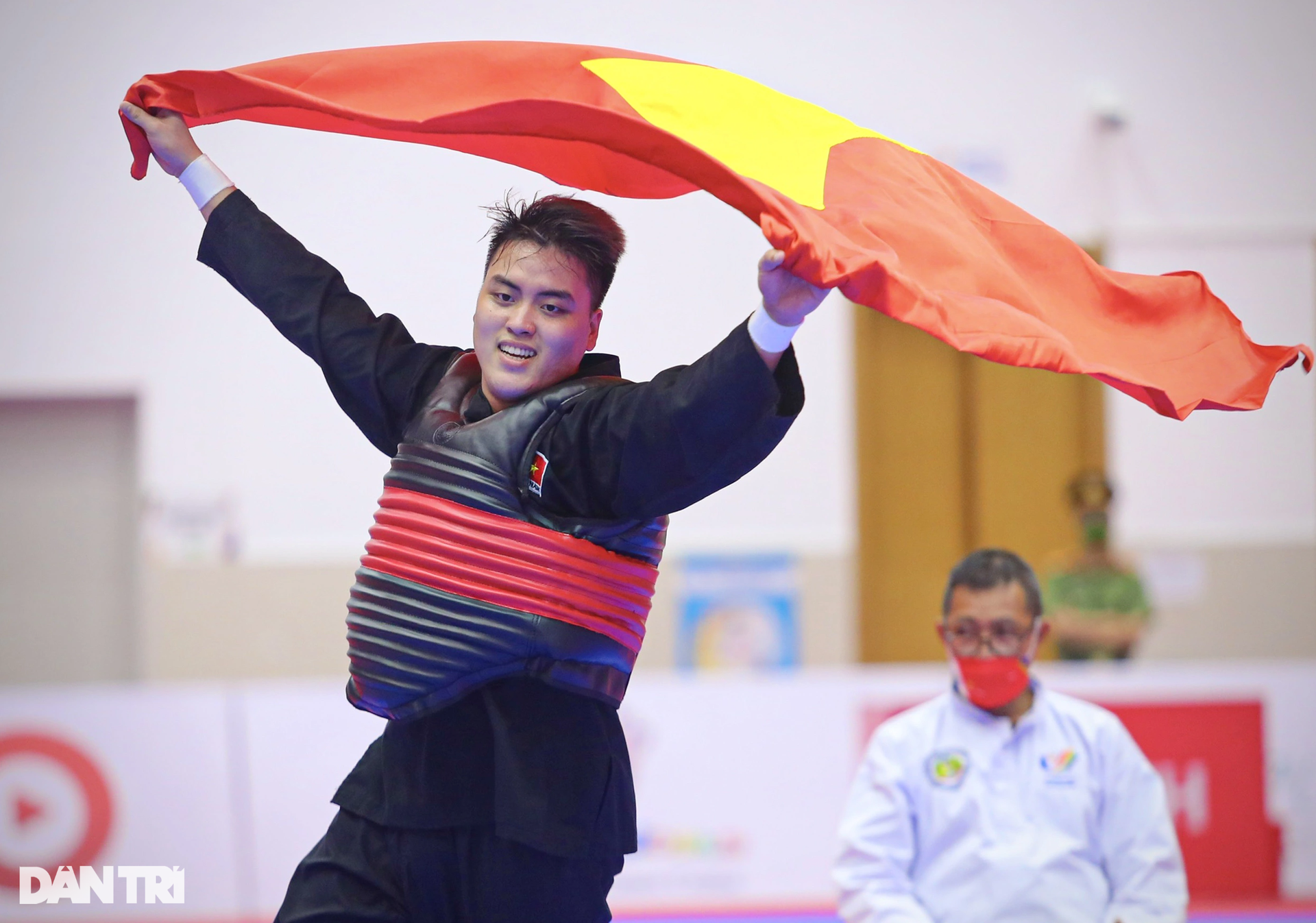 Khoảnh khắc bùng nổ cơn mưa vàng Pencak Silat tại SEA Games 31 - 13 Khoảnh khắc bùng nổ cơn mưa vàng Pencak Silat tại SEA Games 31 - 13