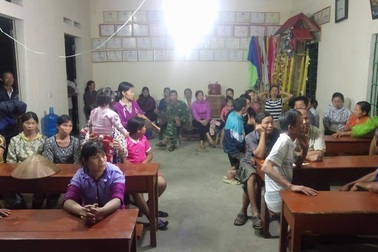 Thực hư thông tin dân chặn xe của cán bộ tỉnh để phản đối cát tặc