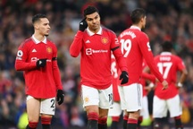 Casemiro bị đuổi, Man Utd vất vả giành 3 điểm trước Crystal Palace