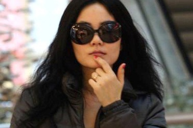 Vương Phi vẫn rất đắt giá