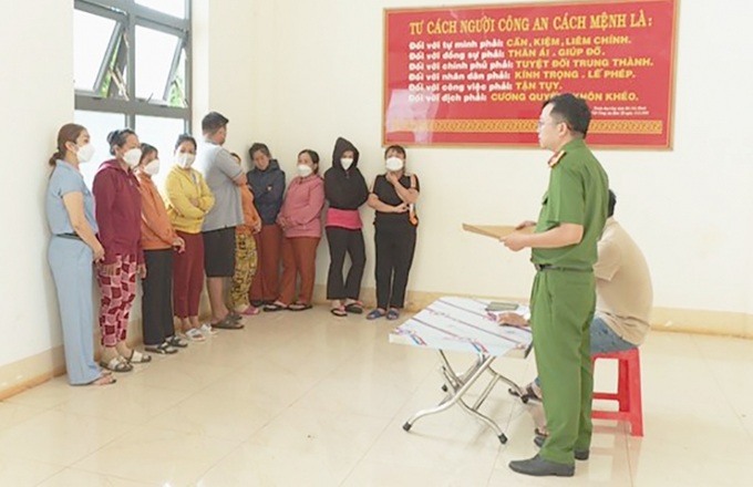 Các đối tượng tại cơ quan công an