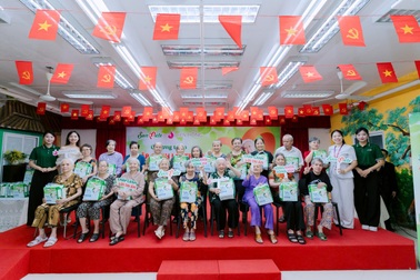 Sunmate khởi động chuỗi sự kiện “Chắp cánh lời tri ân”