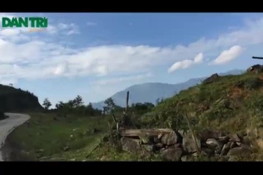 Mây bồng bềnh trên bầu trời Na Ngoi.