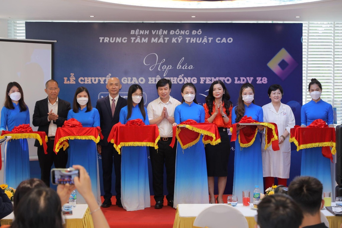 Bệnh viện Đông Đô khởi động chiến dịch thăm khám mắt mùa hè - 2 Bệnh viện Đông Đô khởi động chiến dịch thăm khám mắt mùa hè - 2