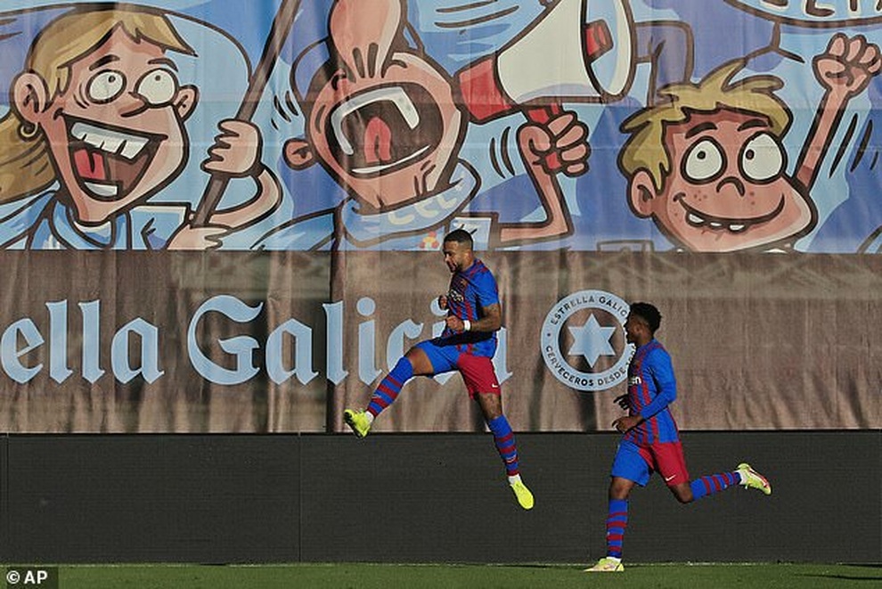 Barcelona bị cầm hòa không tưởng, Real Madrid lên ngôi đầu bảng - 3 Barcelona bị cầm hòa không tưởng, Real Madrid lên ngôi đầu bảng - 3