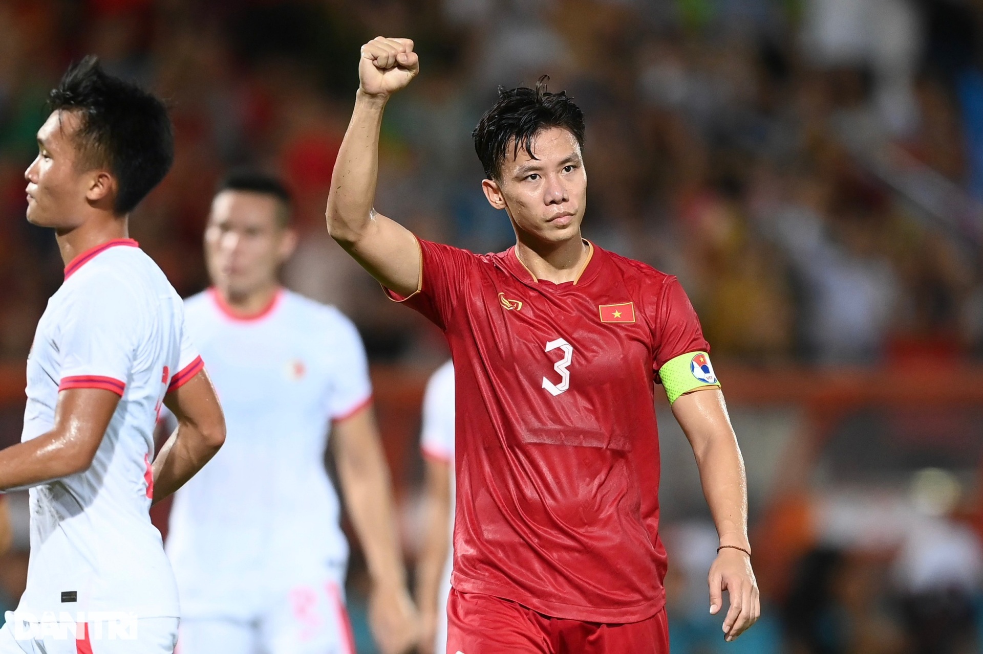 Màn trình diễn của Quang Hải trong ngày HLV Troussier ra mắt - 7