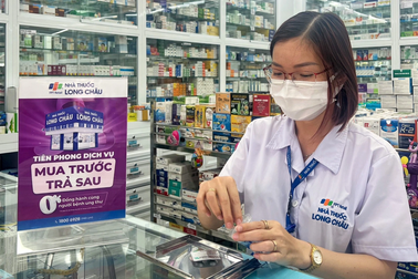 FPT Long Châu ra mắt dịch vụ trả góp hóa đơn mua thuốc ung thư