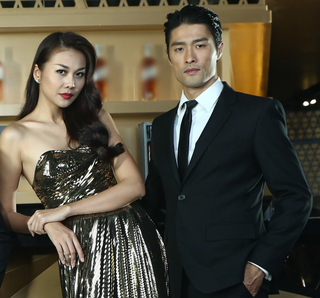 Johnny Trí Nguyễn: Từ tài tử phim hành động đến cuộc sống bí ẩn ở tuổi 51 - 10