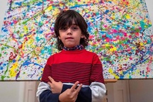 Thần đồng hội họa 7 tuổi bán tranh giá hàng trăm triệu đồng