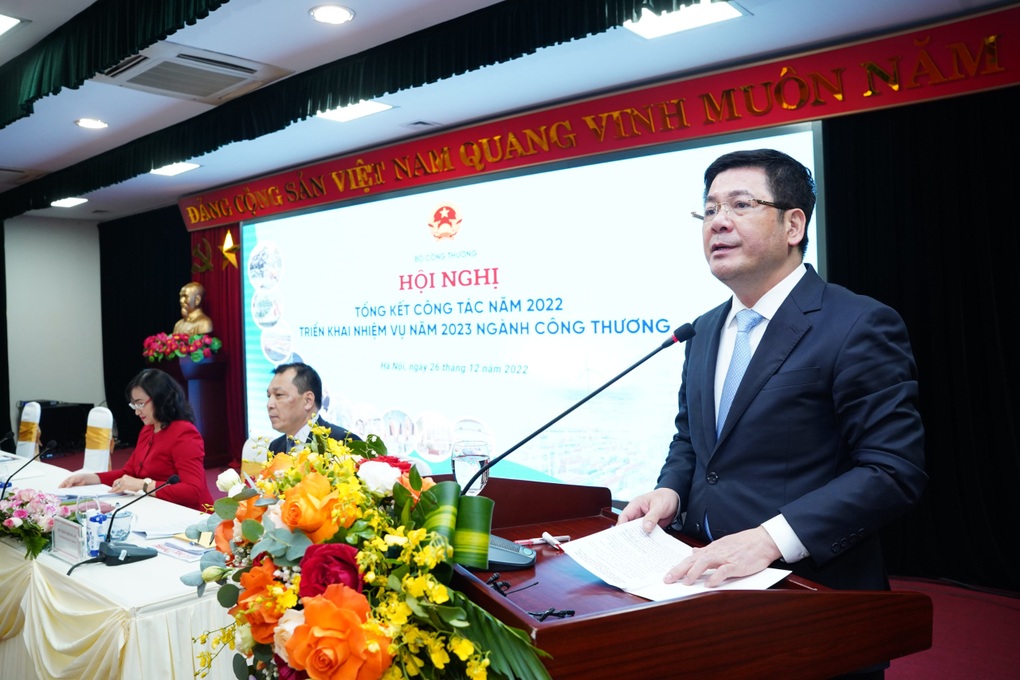 Bộ Công Thương khẳng định không còn thiếu xăng dầu - 2 Bộ Công Thương khẳng định không còn thiếu xăng dầu - 2